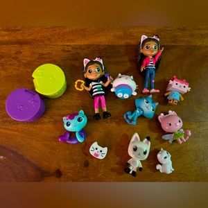 3/$20  Gabby’s Dollhouse toys